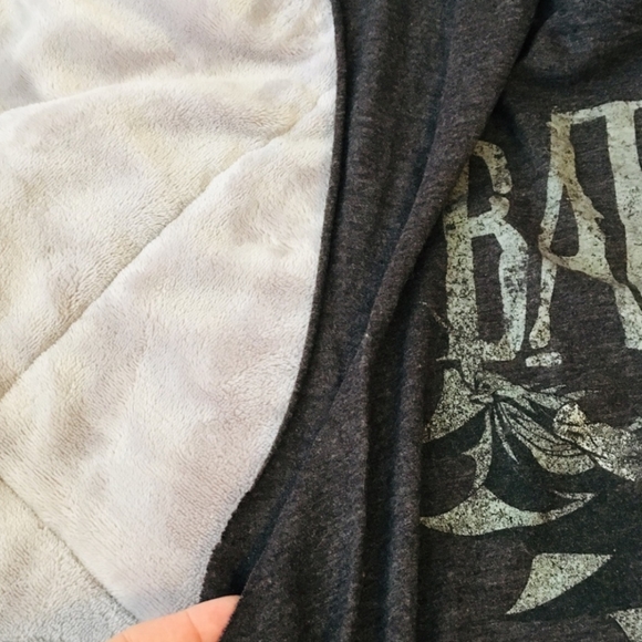 Batman Muscle Tank - Picture 3 of 4